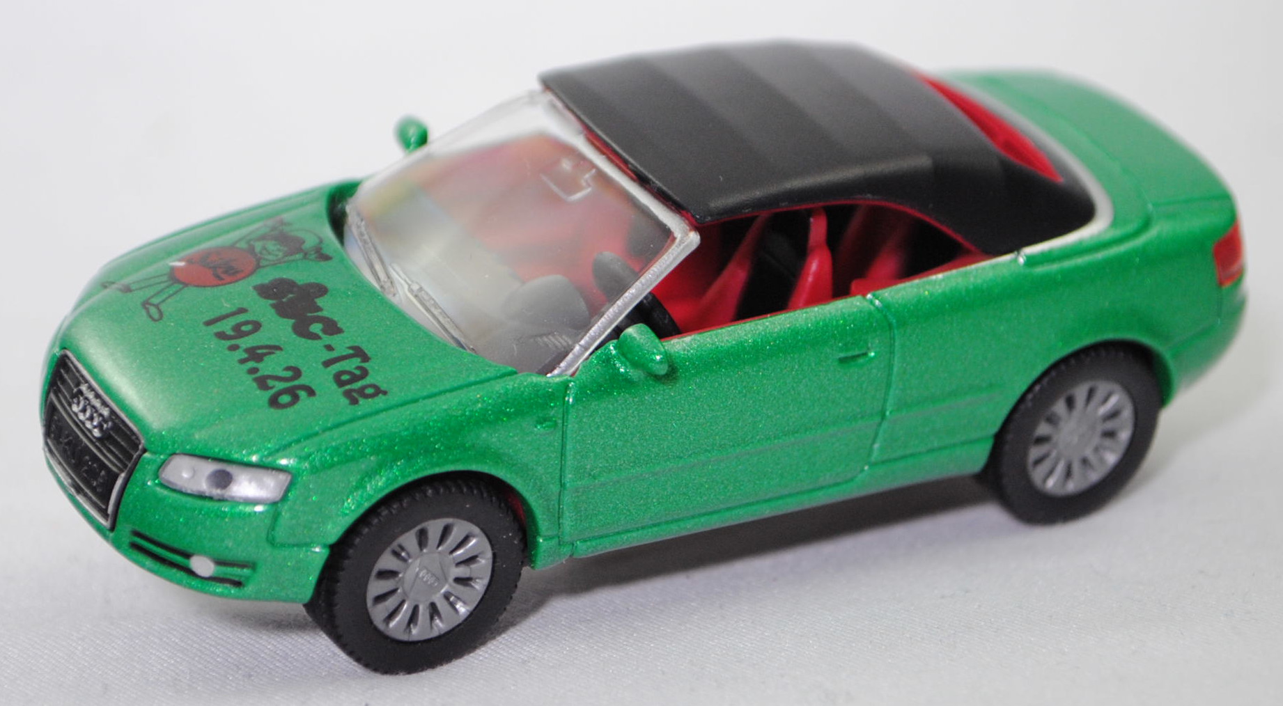 00404 SSC 04 2026 Audi A4 Cabriolet 3.2 FSI quattro mit Verdeck (B7, Typ 8H, Modell 2006-2009), hell-minzgrünmetallic, SSC-Tag / 19.4.26, SIKU SUPER, 1:55, m (Limited Edition)