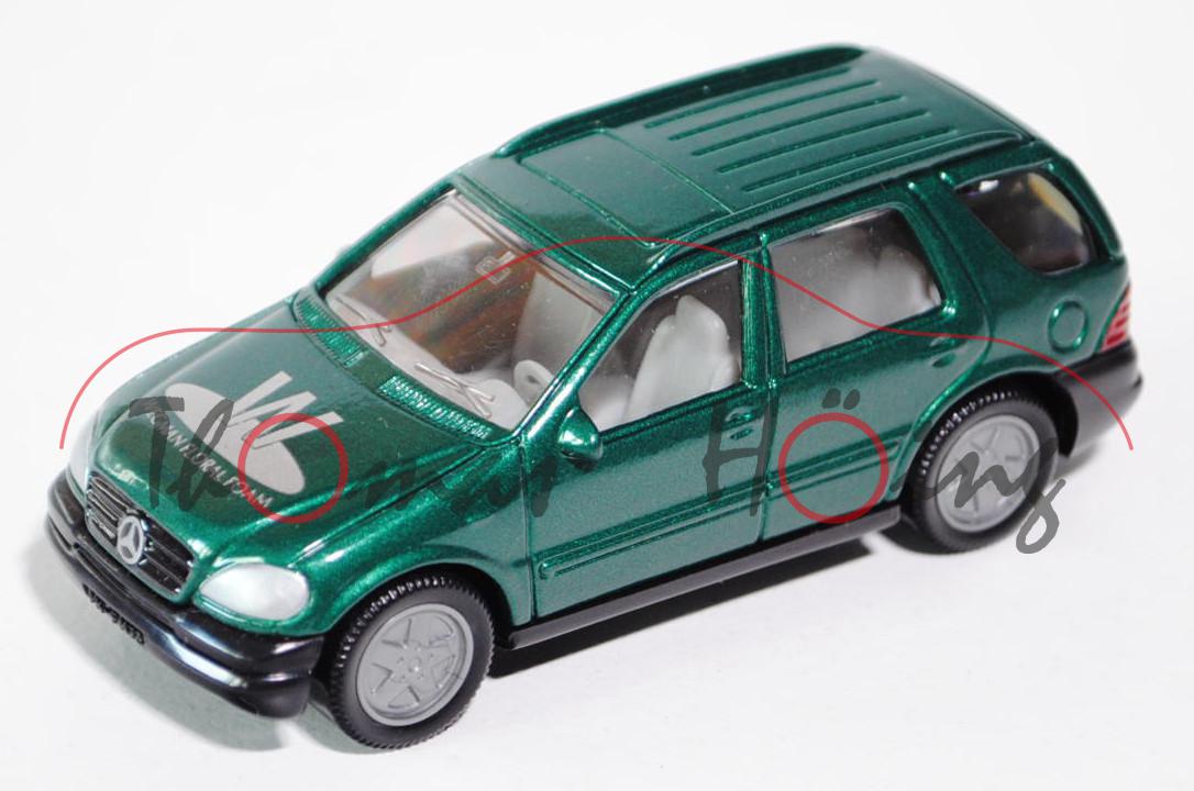 Mercedes ML 320 (Typ W 163), Modell 1997-2001, moosgrünmetallic, innen lichtgrau, Lenkrad lichtgrau,