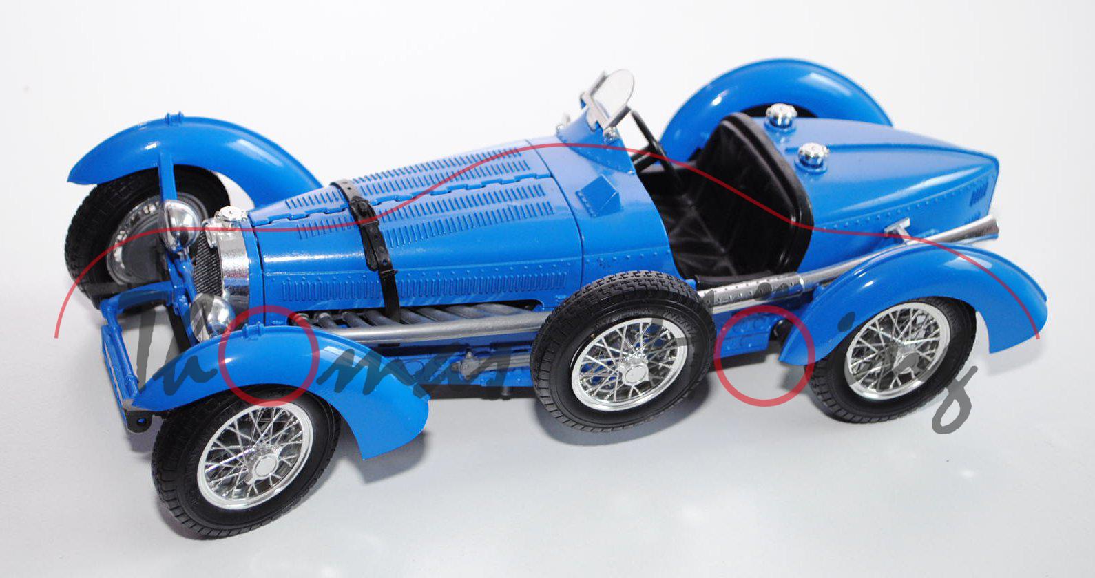 Bugatti Type 59 (1934), hellblau, Motorhaube zu öffnen, mit Lenkung, Bburago, 1:18