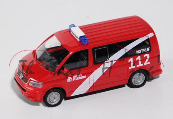 Feuerwehr Leipzig - VW T5, Modell 2003-2009, karminrot/reinweiß, BERLINER / FEUERWEHR / NOTRUF / 112