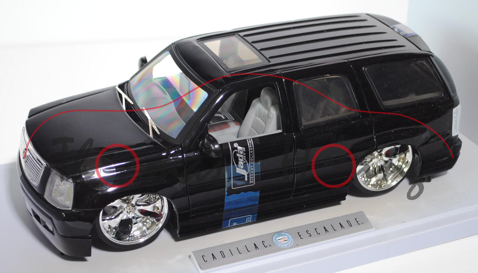 Cadillac Escalade (Typ GMT800, 2. Generation), Modell 2001-2006, schwarz, Low Rider, DUB CITY BIG BA