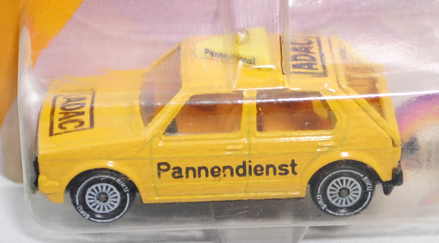 VW Golf I (Typ 17, Modell 1978-1980) ADAC-Pannendienst, kadmiumgelb, innen dahliengelb, Lenkrad schw