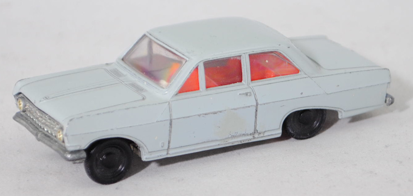 00000 OPEL REKORD 2türig 1500 (REKORD A, Modell 1963-1965), hell-zementgrau, Lenkrad cremeweiß, R1, SIKU, 1:62, vsc (Rückleuchten weg)