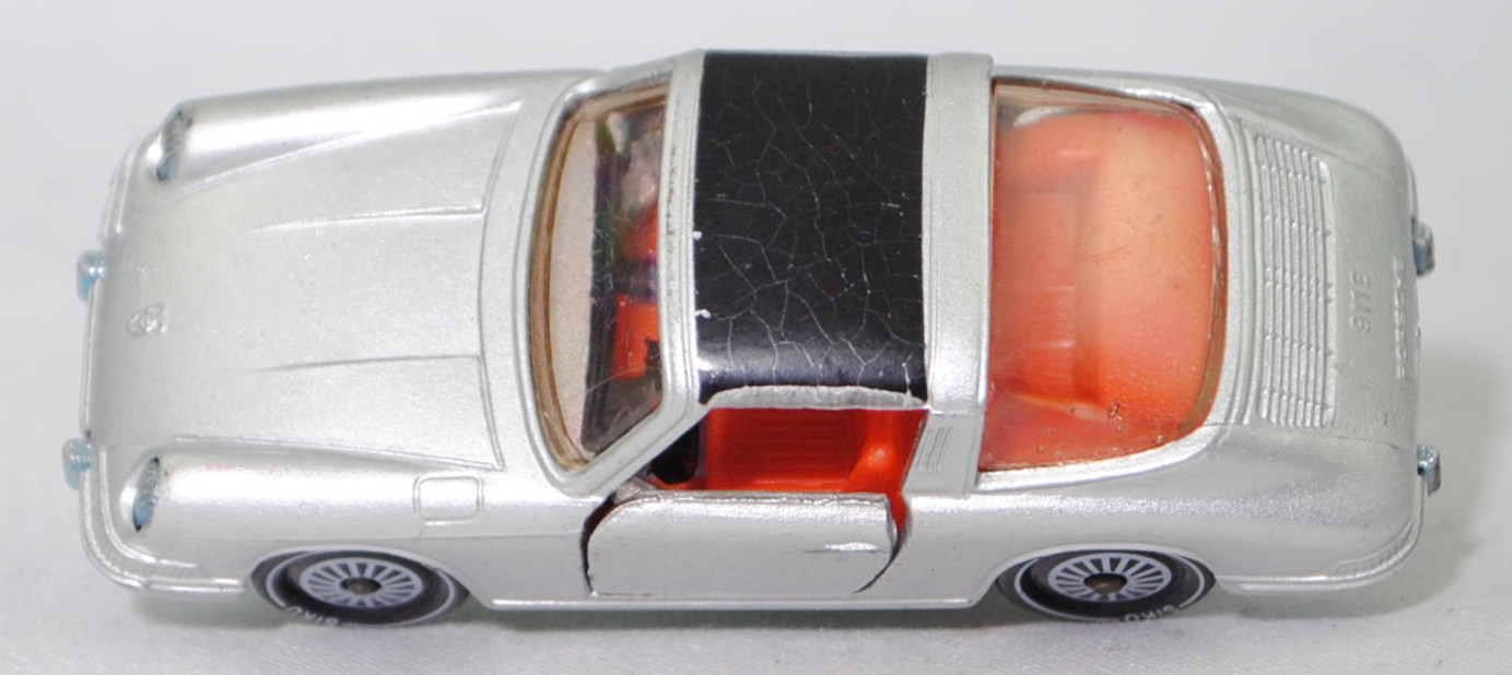 00008 Porsche 911 E Targa (F-Modell bzw. Urmodell, B-Serie, Modell 1968-1969), silber, Lenkrad schwarz, Dach schwarz, Bpr. V234 und 1010, W-Germ, Verglasung rauch, R11 glatt, SIKU, 1:60, m