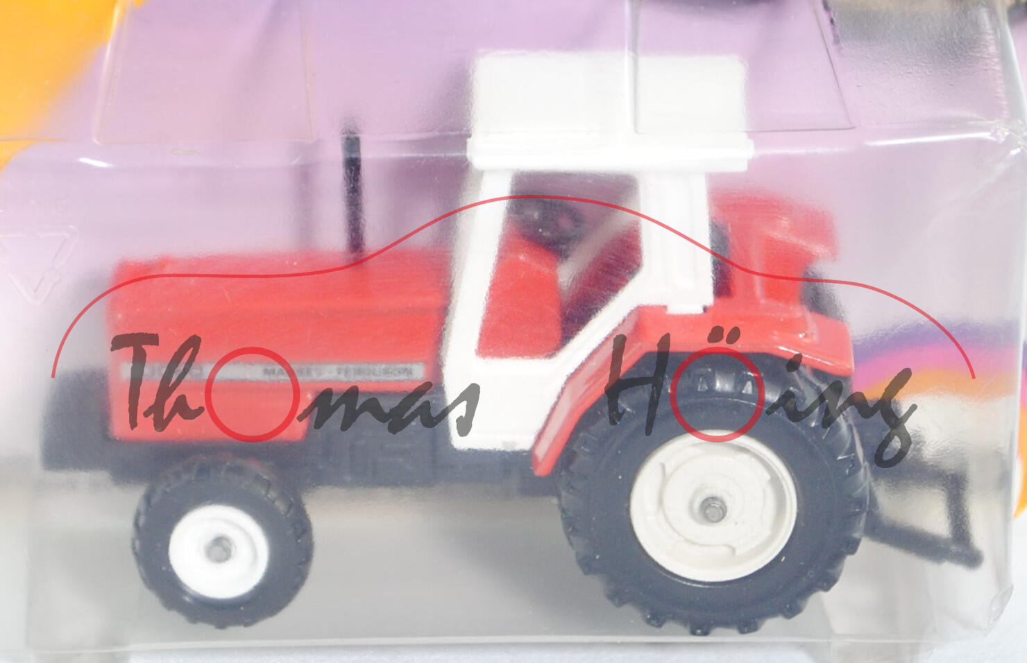 Massey Ferguson 3080 2WD Traktor (Modell 1986-1988), verkehrsrot, Sitz schwarz, Lenkrad schwarz, Kab