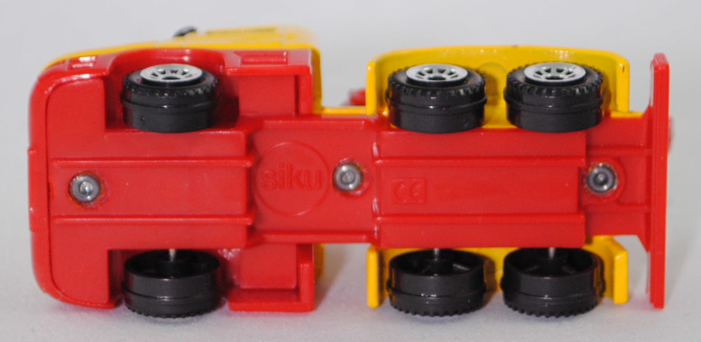 00004 Scania T114GB 6x4 NZ 340 (Serie 4, Fahrerhaustyp CT14, Modell 1995-1998) Abschleppwagen, gelb, Ausleger mit Abschlepphaken rot, C1 chrom, SIKU SUPER, 1:86, m