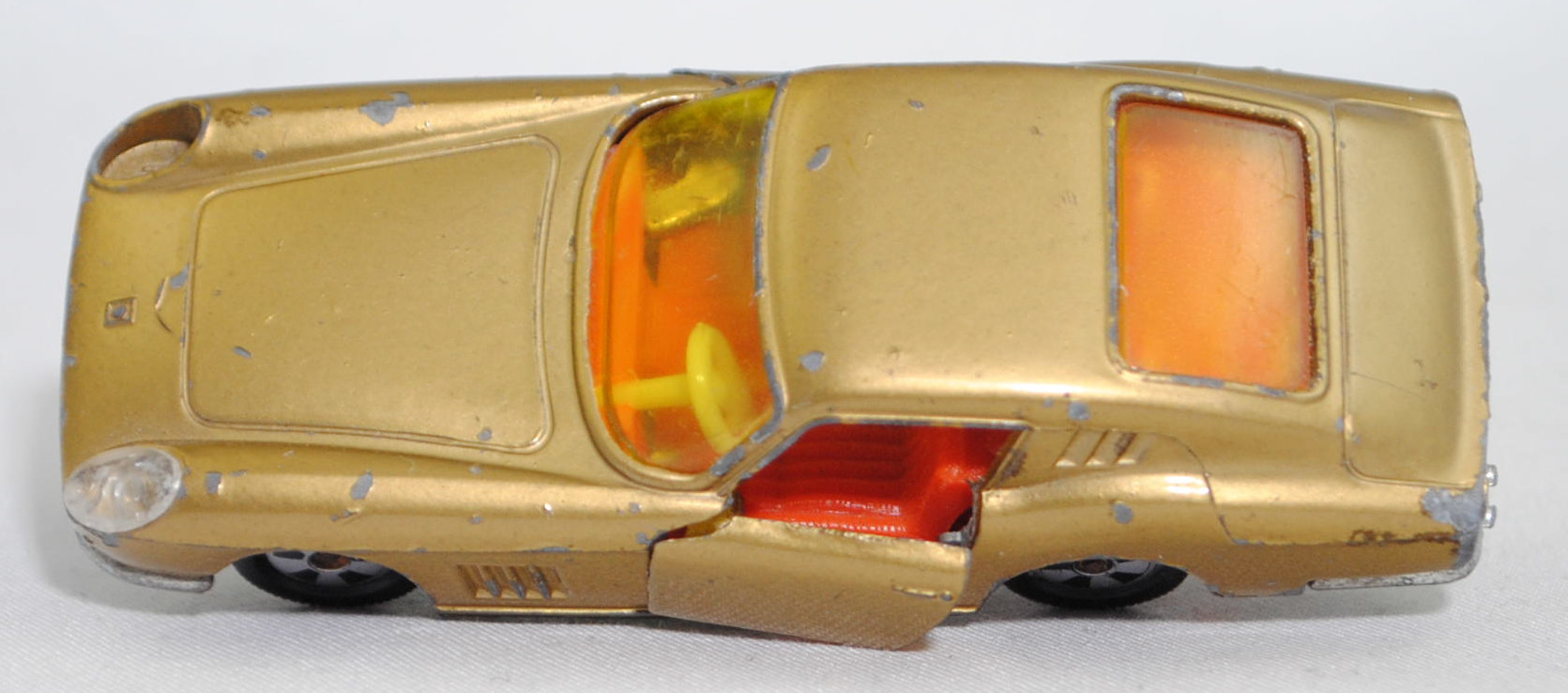 00000 Ferrari Berlinetta 275 GTB (Tipo 563, 2. Serie, Long Nose / Lange Nase, Modell 1965-1966), goldmetallic, transparente Frontscheinwerfer, Bpr. V 269, Germ, R9, SIKU SUPER, 1:56, vsc
