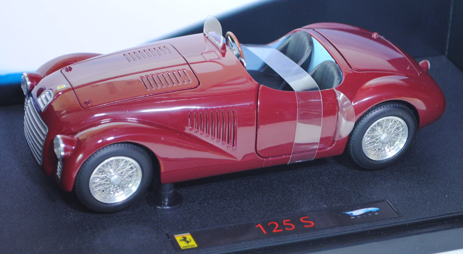 Ferrari 125 S, Modell 1947, weinrot, ELITE, 1:18, mb (Limited Edition)