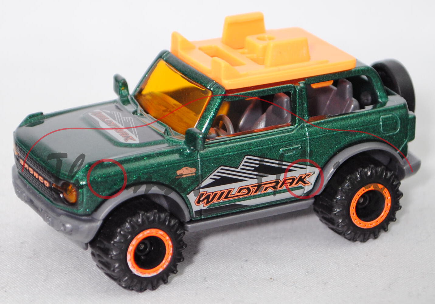 Ford Bronco WILDTRAK (Mod. 2021-) WILDTRAK/OFFROAD, moosgrünmet., majorette, 1:62, RARE, mb