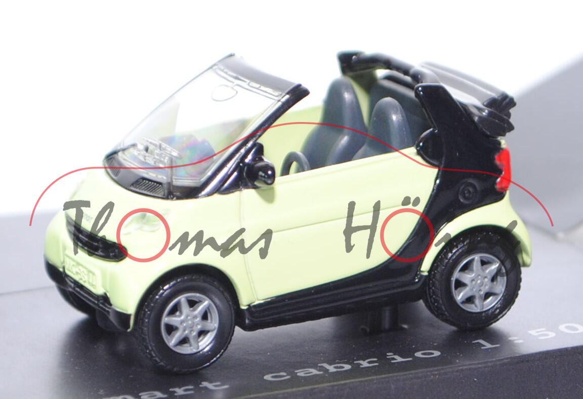 Smart fortwo Cabrio (Typ A 450), Modell 2000-2002, hell-gelbgrünbeige/schwarz, innen basaltgrau, 1:5