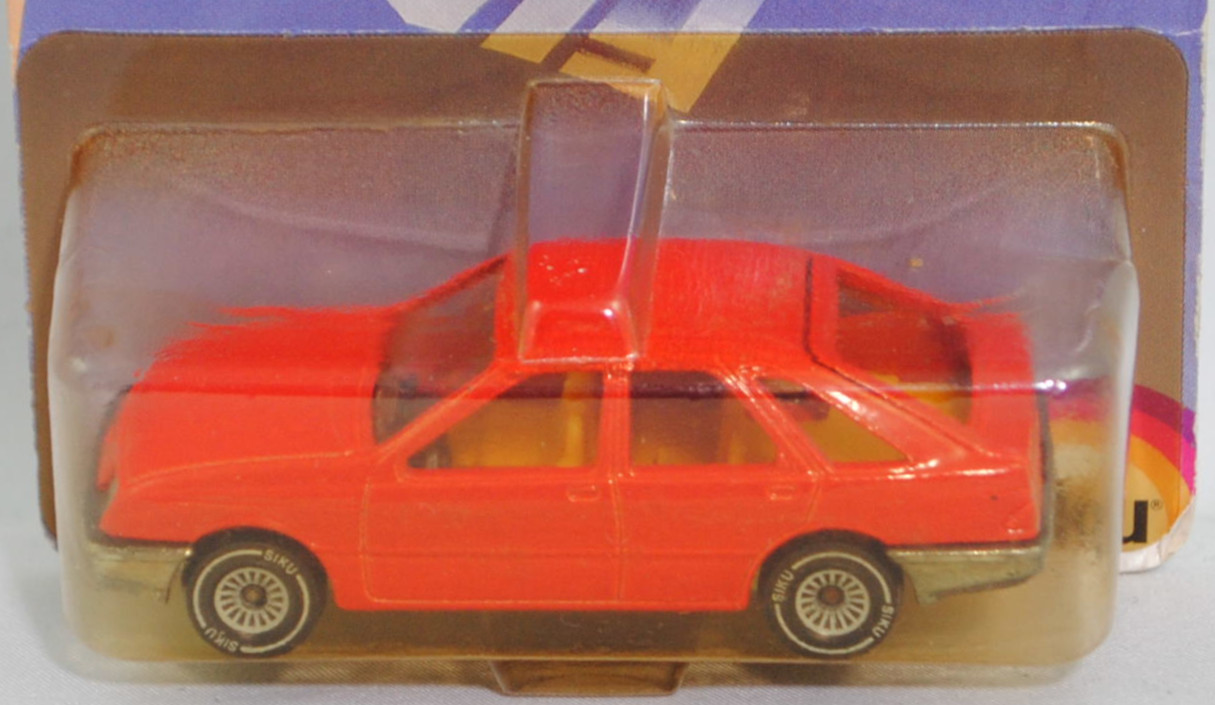 00000 Ford Sierra 2.3 Ghia (1. Generation, Typ Sierra '82 oder Mk1, GBC, Vorfacelift, Modell 1982-1984), hell-verkehrsrot, innen chromgelb, SIKU SUPER, 1:55, P21E vergilbt