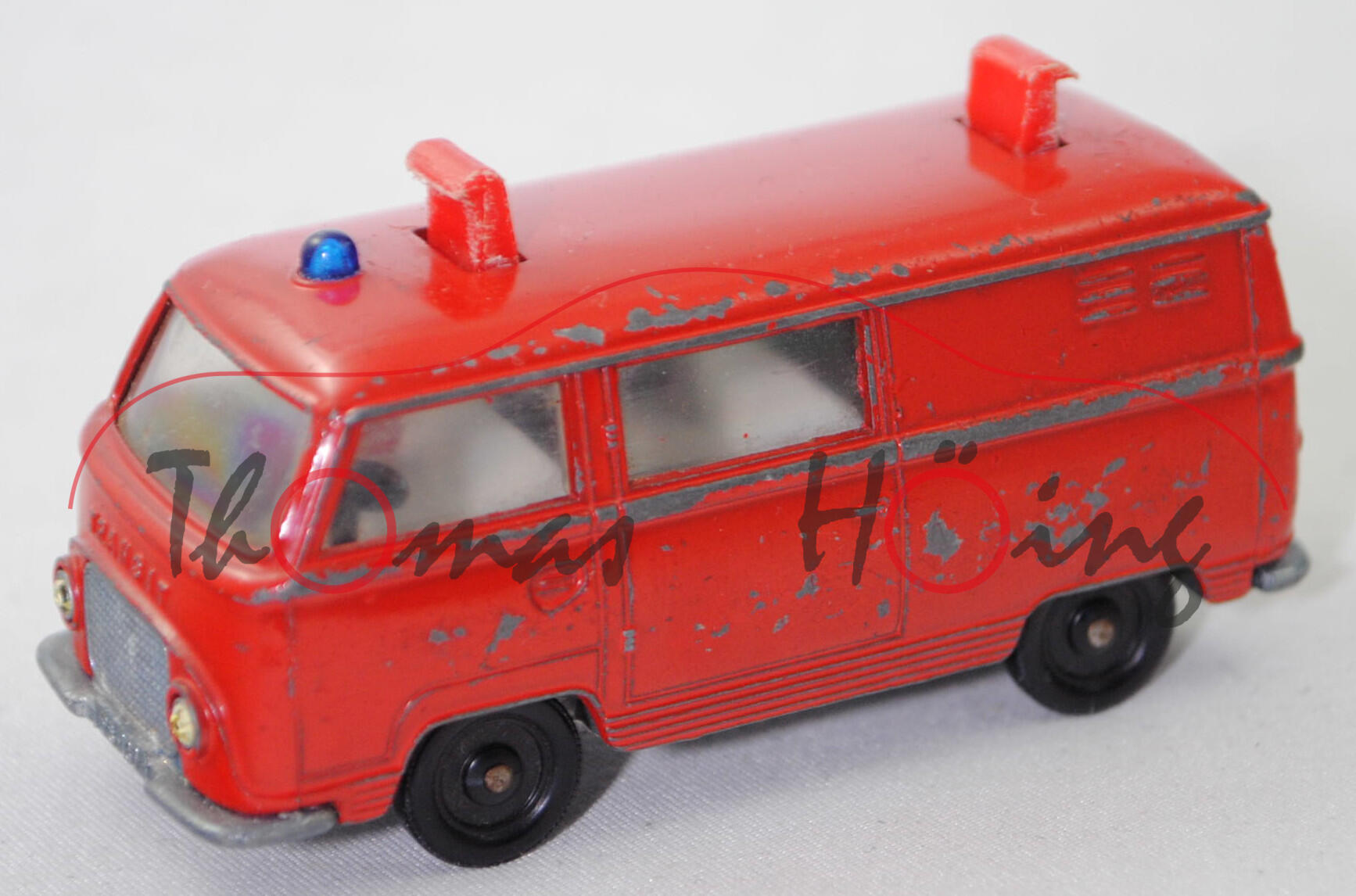 00009 Ford Taunus Transit TSF (1. Gen., Typ G7BT, Facelift 1961, Mod. 61-63) Feuerlöschfahrzeug, SIKU, 1:60