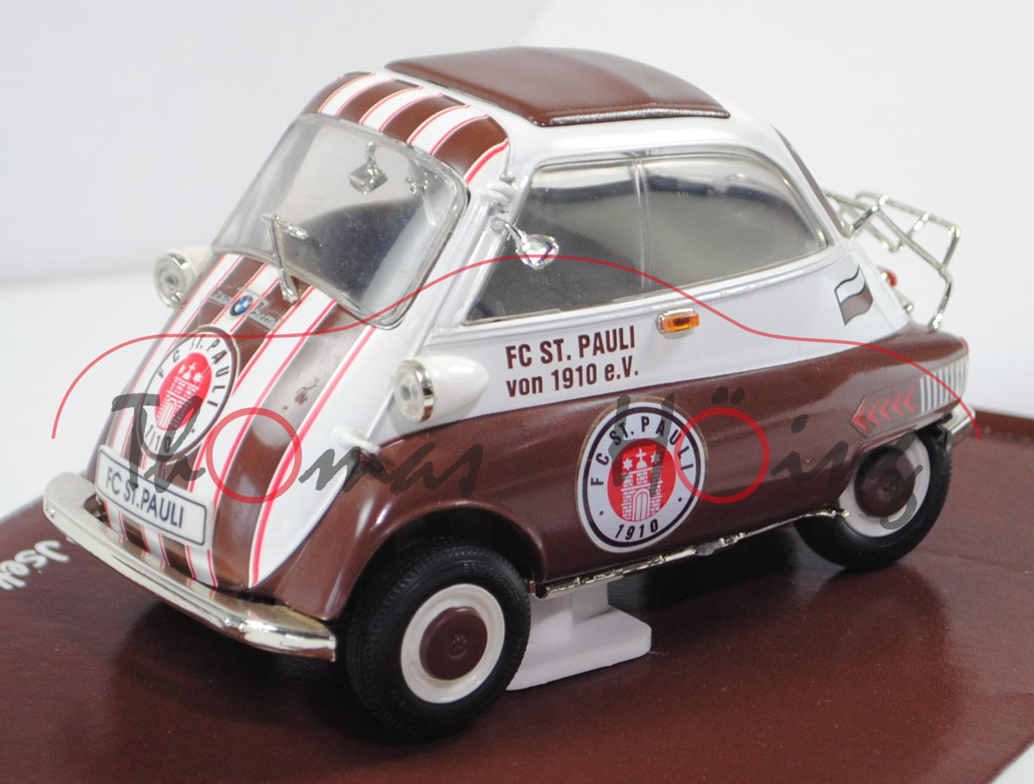 BMW Isetta 250 (2. Version, Modell 56-62), weiß/braun, FC ST. PAULI von 1910 e.V., Revell, 1:18, mb