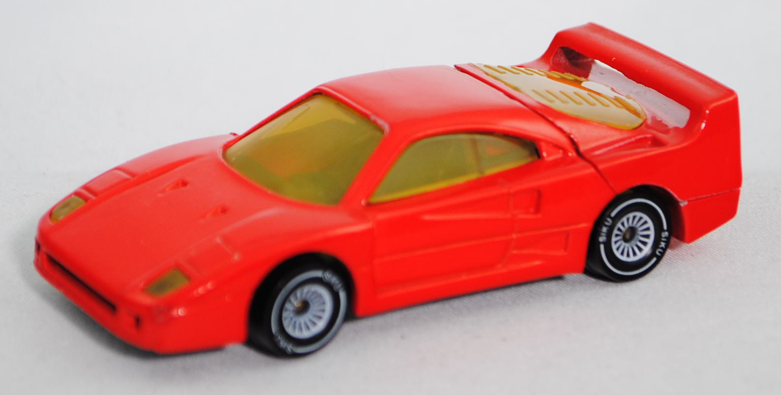 00000 Ferrari F40 (Modell 1987-1992), verkehrsrot, innen schwarz, Lenkrad schwarz, Chassis chrom, W-