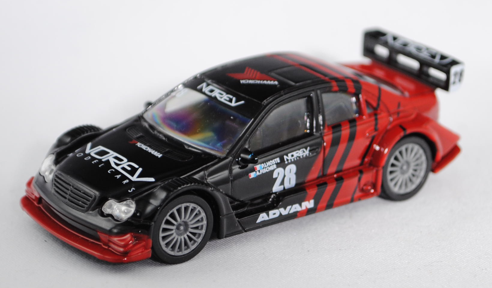 DTM AMG Mercedes C-Klasse (Baureihe W 203, Mod. 2000-2004, DTM-Mod. 2004-2007), schwarz/karminrot, F