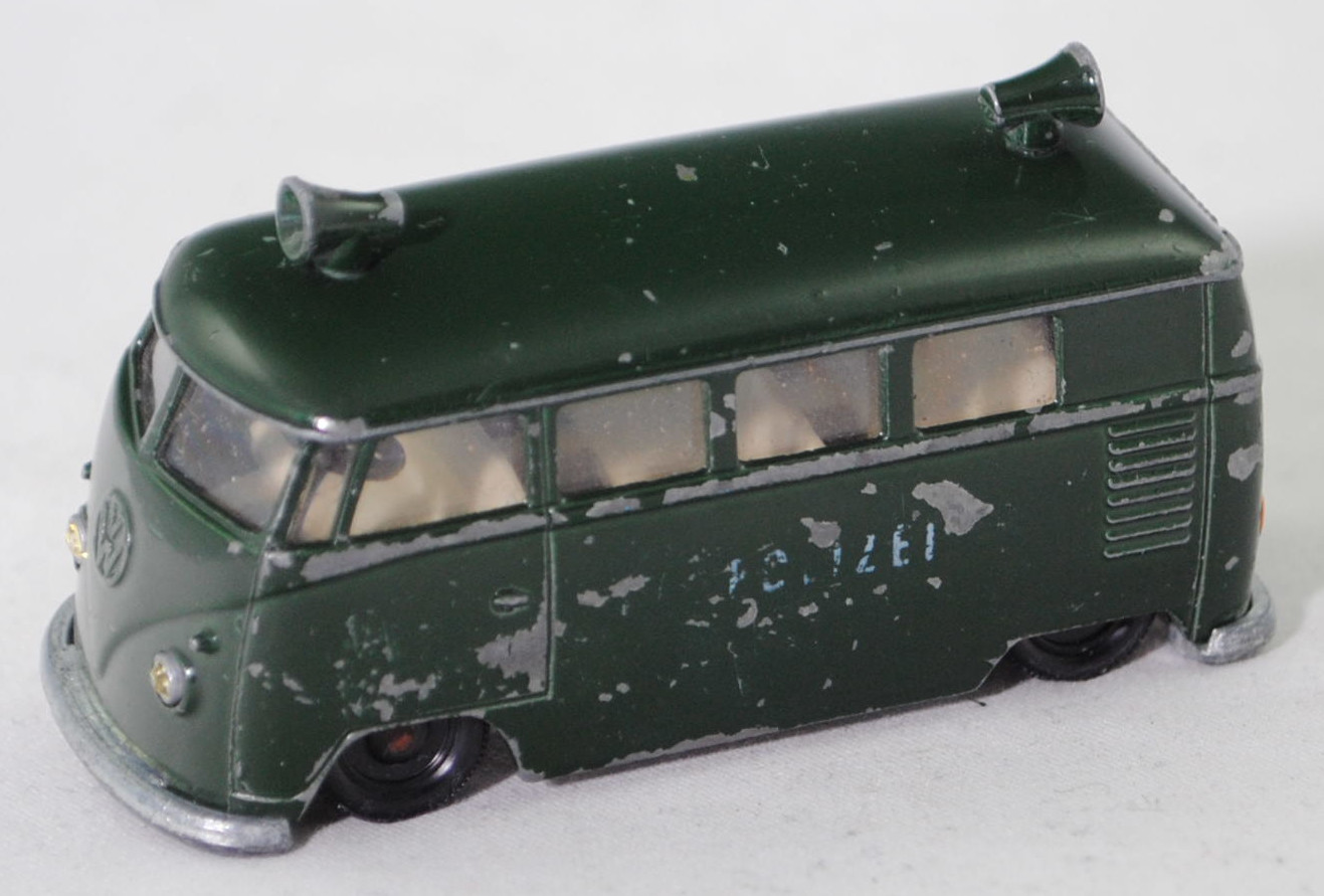 00011 VW Transporter Kombi 1200 (Typ 2 T1, Modell 1961-1962) Polizei-Lautsprecherwagen, grün, innen weiß, Lenkrad schwarz, Vollnieten, R2, SIKU, 1:61, sc