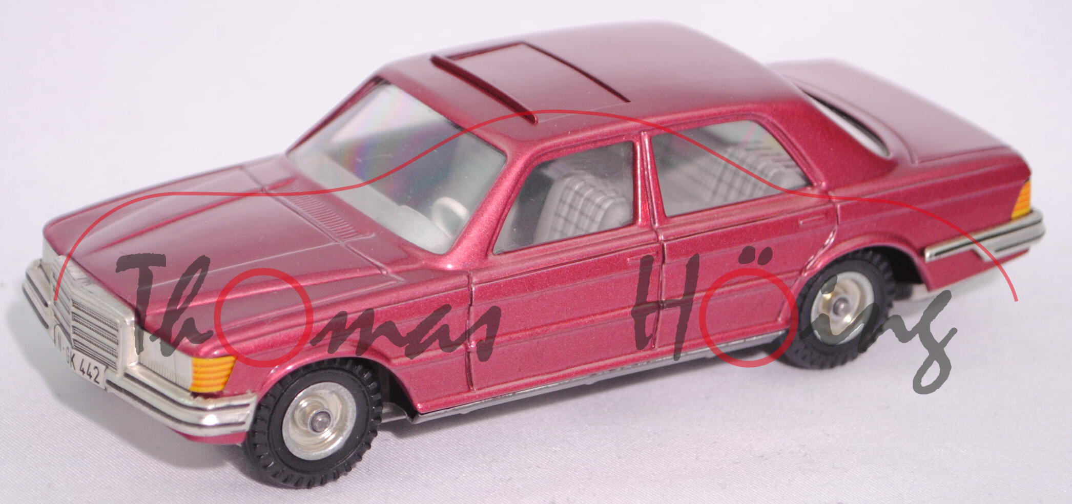 Mercedes-Benz 280 SE (W 116, Modell 1972-1976), dunkel-himbeerrotmetallic, CKO Kellermann, 1:36