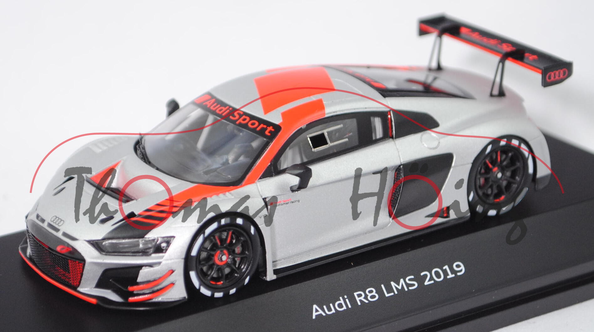 Audi R8 LMS (2019) (Mod. 2015-2019), silber, Präsentation 02. Oktober 2018, Minimax, 1:43, Werbebox