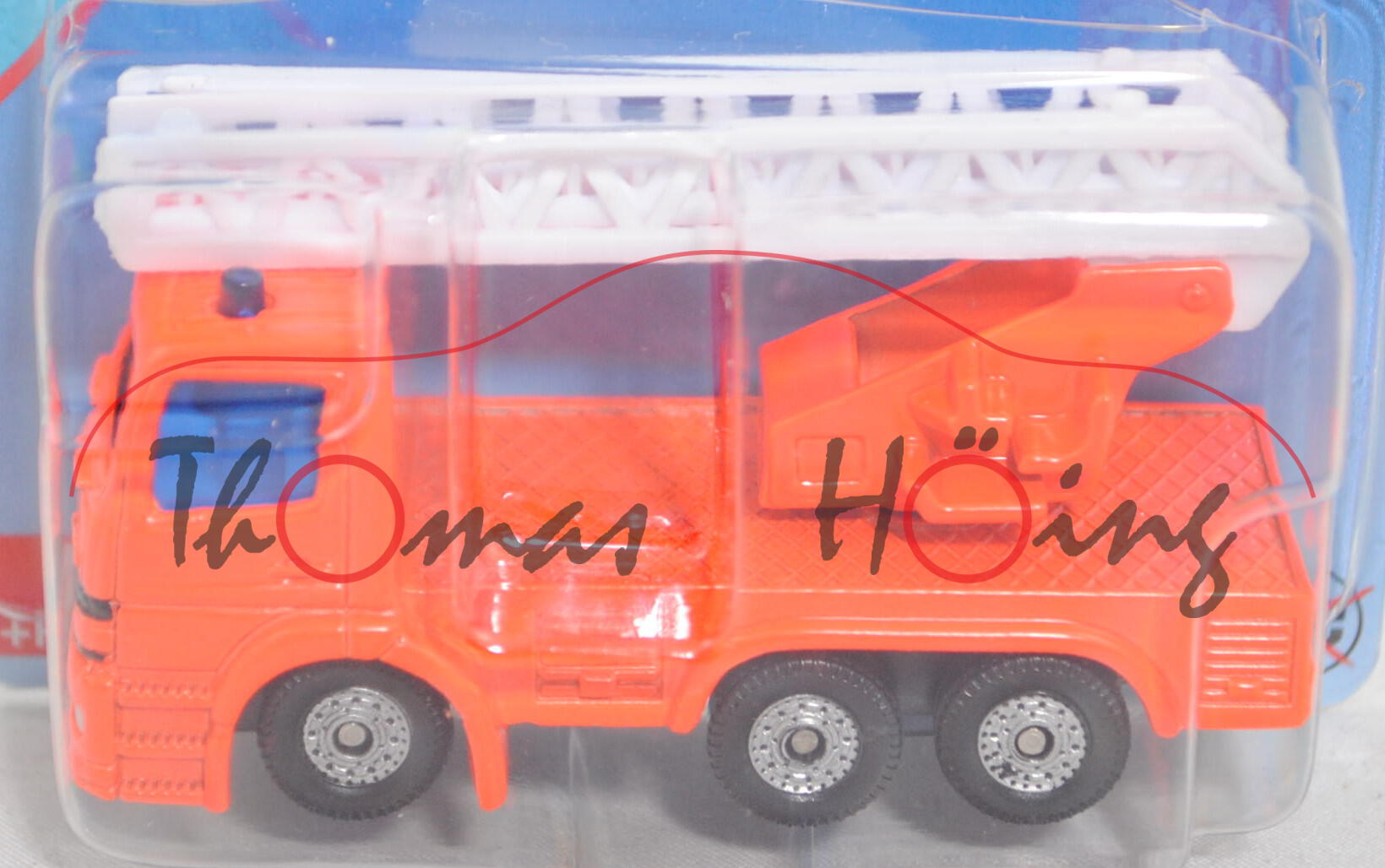 00008 MB Atego 1528 (Mod. 1998-2004) Feuerwehr-Drehleiter, leuchtorange, ohne Stern vorne, P29e