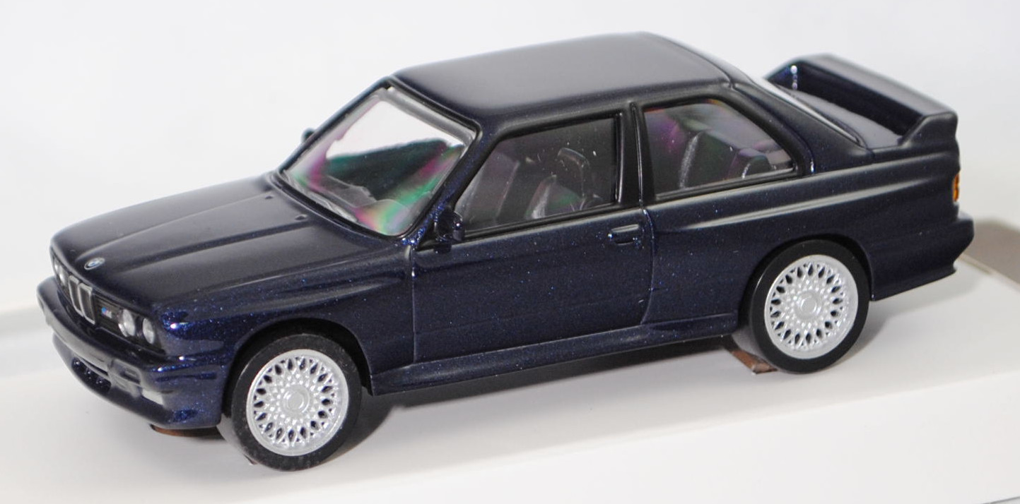 BMW M3 (1. Generation M3 bzw. 2. Generation 3er-Reihe, E30, Modell 1986-1989, Baujahr 1986), macaoblau metallic (Farbcode 250), Norev Jet-car / Youngtimers, 1:43, mb