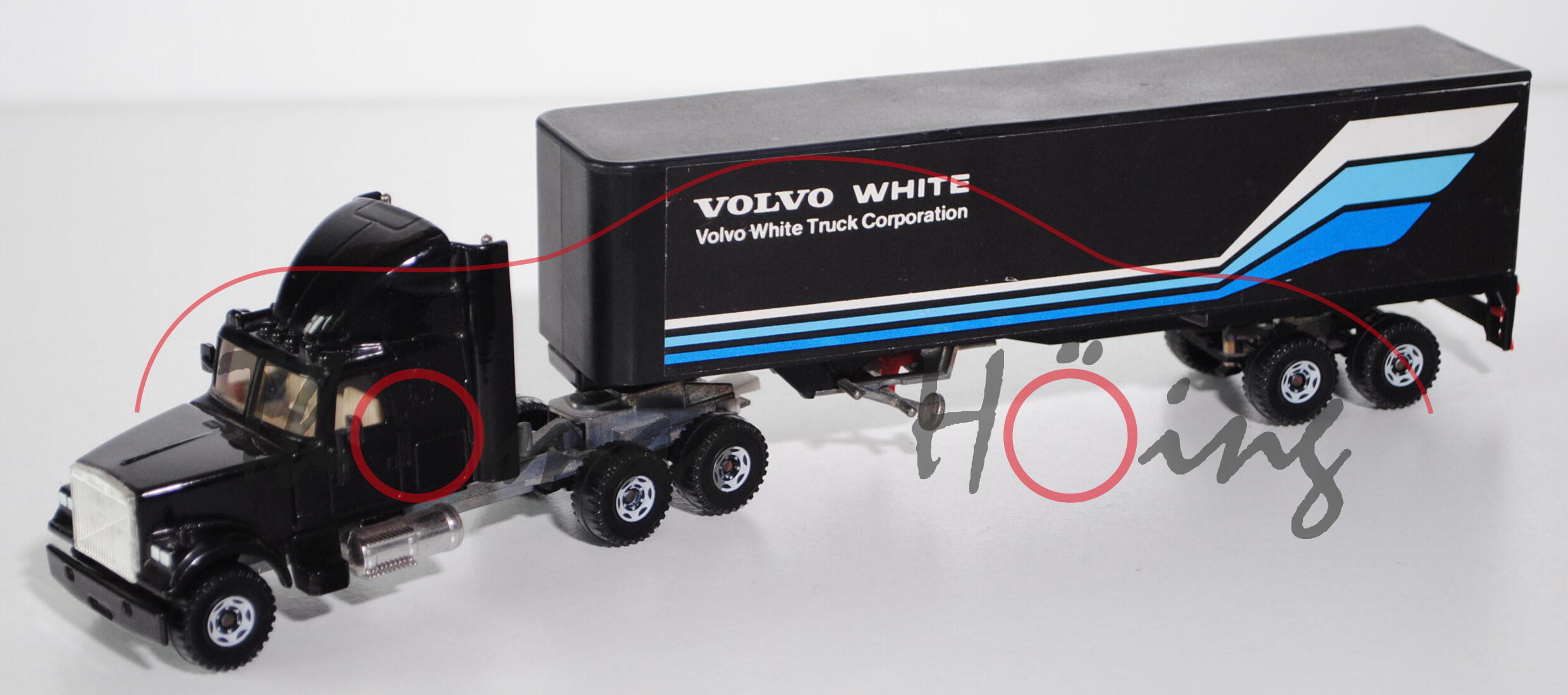 Volvo WHITE INTEGRAL SLEEPER (Modell 1984-1988) Fernlastzug, schwarz, Stoßstange schwarz, Chassis c