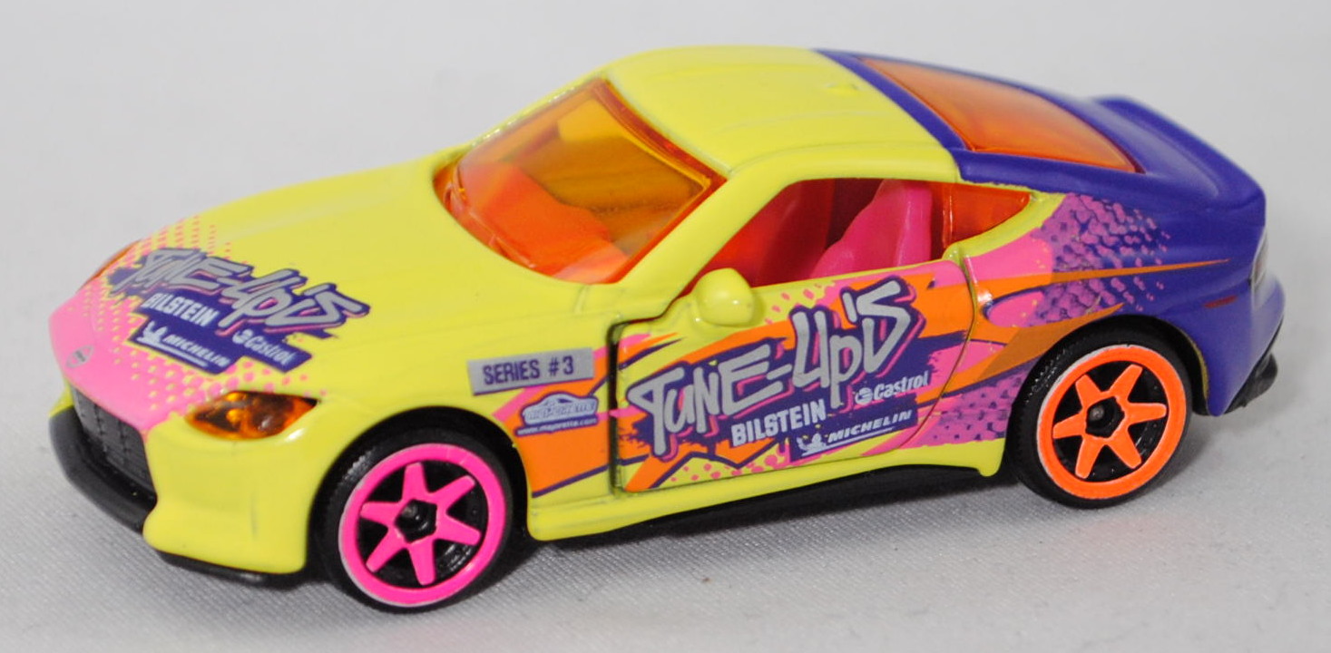 Nissan Z Performance (Typ RZ34, Modell 2022-) FIRECRACKER / RACING, gelb, majorette, 1:58, mb