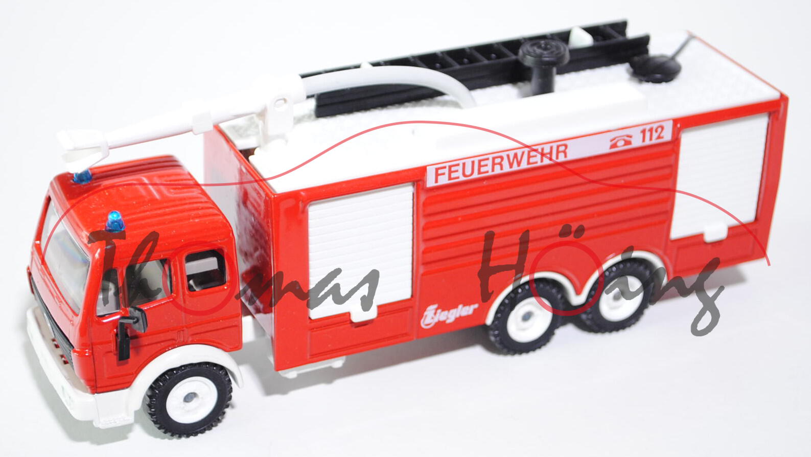 00000 Mercedes SK Tanklöschfahrzeug, verkehrsrot/reinweiß, FEUERWEHR C 112 / Ziegler, LKW12, 1:55, L