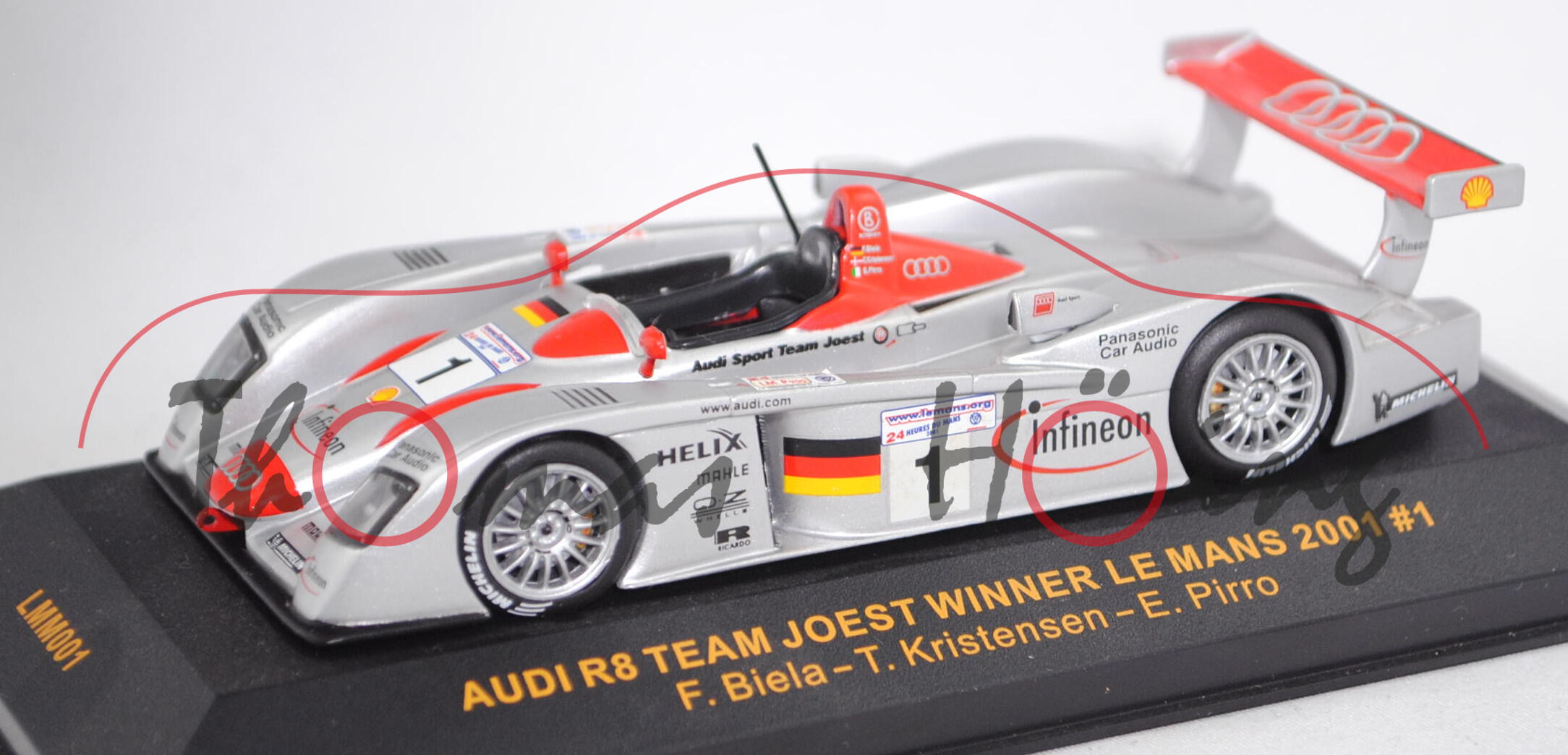 Audi R8, Team Joest, Le Mans 2001, Biela/Kristensen/Pirro (Winner), Nr. 1, IXO, 1:43, PC-Box