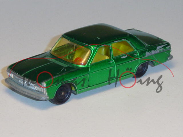 Audi 100 LS, grünmetallic, R3, vsc (Dach verkrazt)