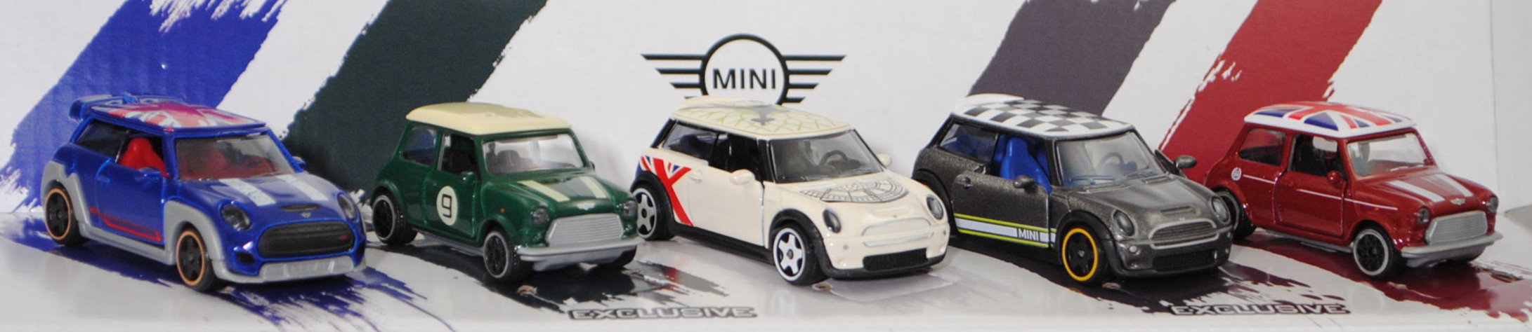 Giftpack MINI ICONS: MINI John Cooper Works GP (Modell 2020) + 2x MINI Cooper 1.3i (Modell 1991-1996) + 2x MINI Cooper S, majorette, mb (MINI ICONS EDITION)