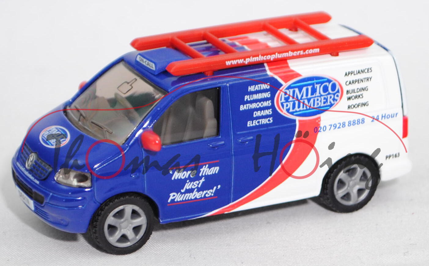 00615 GB VW T5 Transporter (Typ 7H, Mod. 03-09), blau/weiß, PIMLICO / PP163, SIKU, 1:58, Box DRA1N