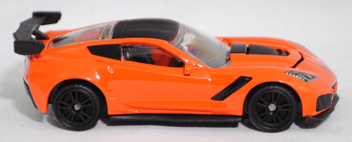 00001 Chevrolet Corvette ZR1 Coupé (7. Generation, Typ C7 mit ZTK Track Performance Package, Modell 2018-2019), sebring orange, Dach schwarz, SIKU SUPER, 1:56, P29f