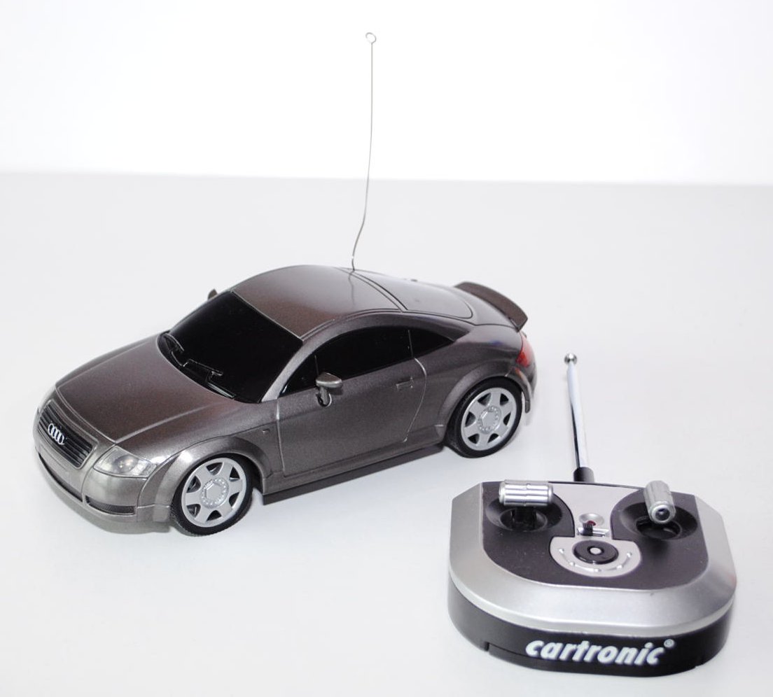 Audi TT Coupe (Typ 8N), Modell 2000-2006, steingraumetallic, mit Fernsteuerung, cartronic, 1:24, Fer