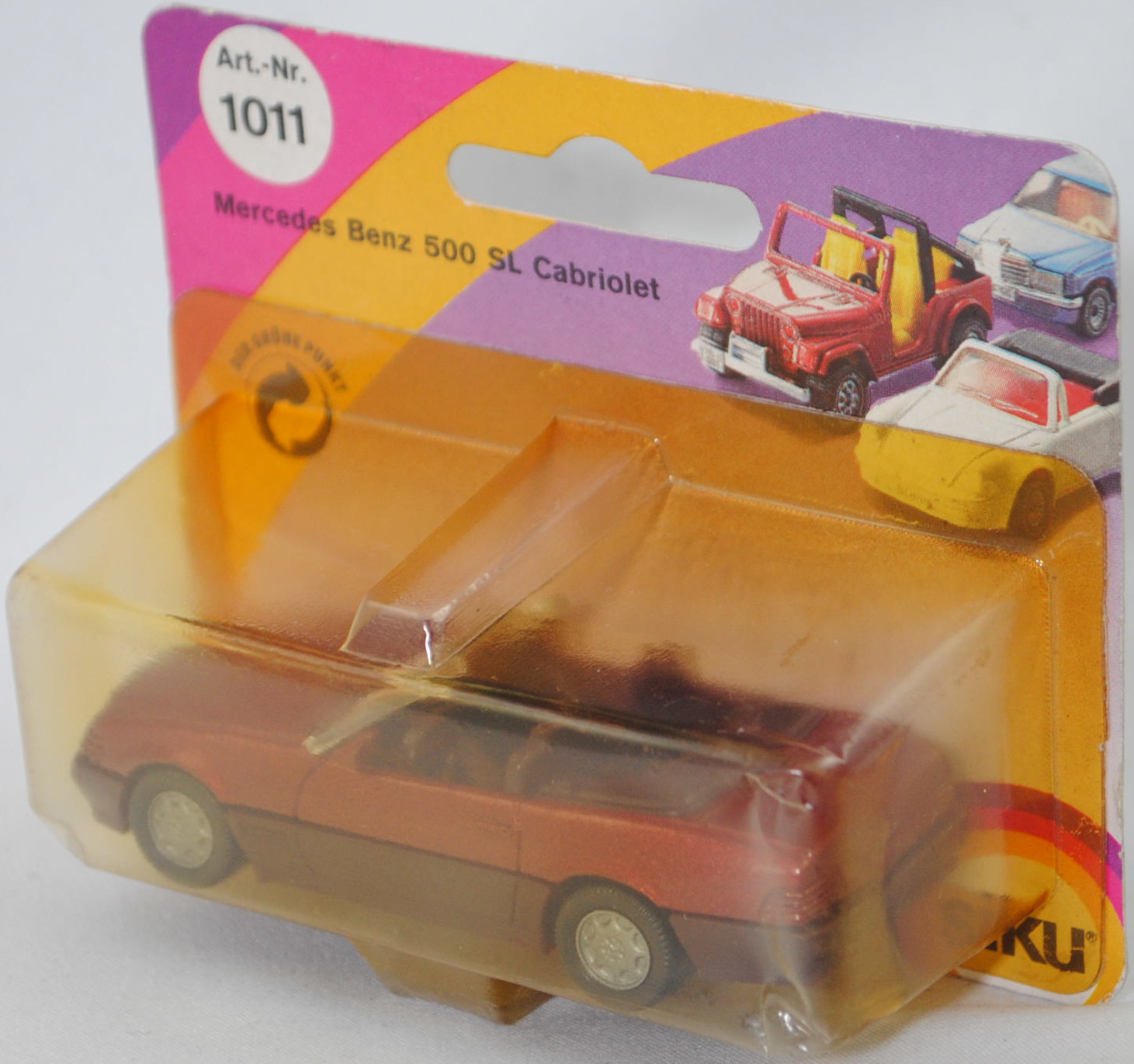 00000 Mercedes-Benz 500 SL (R 129, Modell 1989-1992), purpurrotmetallic, Stern im Kühlergrill und Scheibe seitlich unlackiert, Heckklappe ohne Stern, Germ, B7, SIKU, 1:55, P23 vergilbt