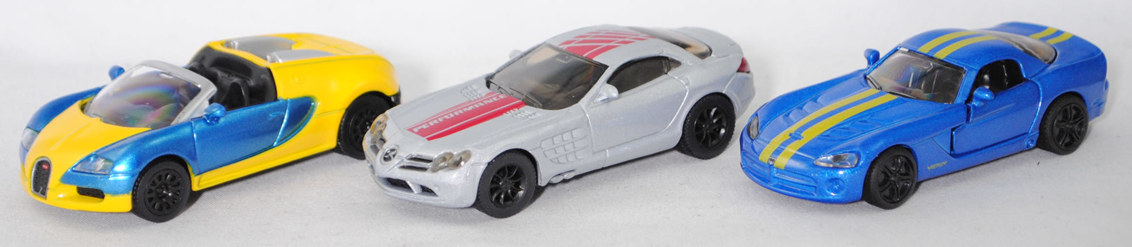 00001 Geschenkset Sportwagen: Bugatti + MB SLR McLaren, silbergraumet. + Dodge, B36a/B36b, L17mpP