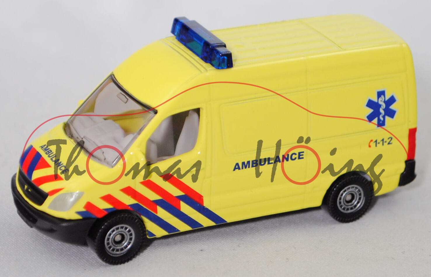 00305 NL5 Mercedes-Benz Sprinter II ( Mod. 06-13) Krankenwagen, gelb, AMBULANCE C 1-1-2, SIKU, P29e