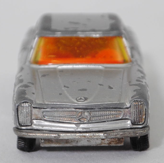 00004 Mercedes-Benz 280 SL (W 113, Baumuster 113.044, Pagode, Modell 1968-1971) mit Hardtop (Coupédach), silber, Bpr. V 302, Germ, Verglasung gelb, R10 weiß, SIKU SUPER, 1:60, vsc