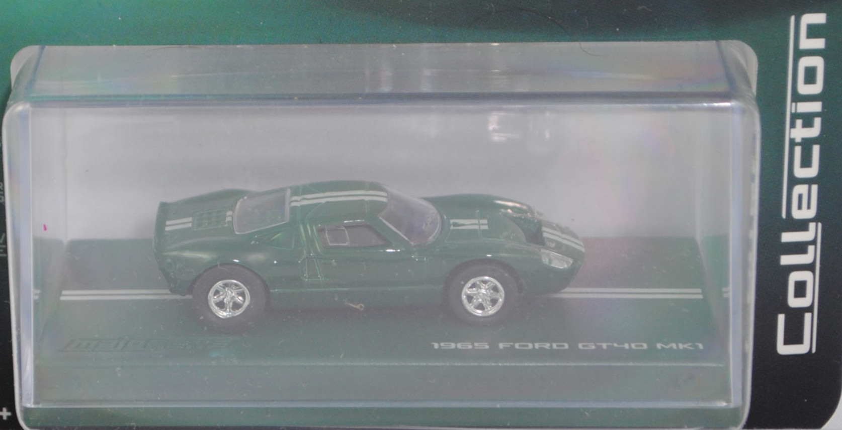 Ford GT40 (1. Generation, Mk I bzw. Mark 1, Modell 1965-1967), moosgrün, innen schwarz, majorette, 1:64, PC-Box im Blister (Collection)