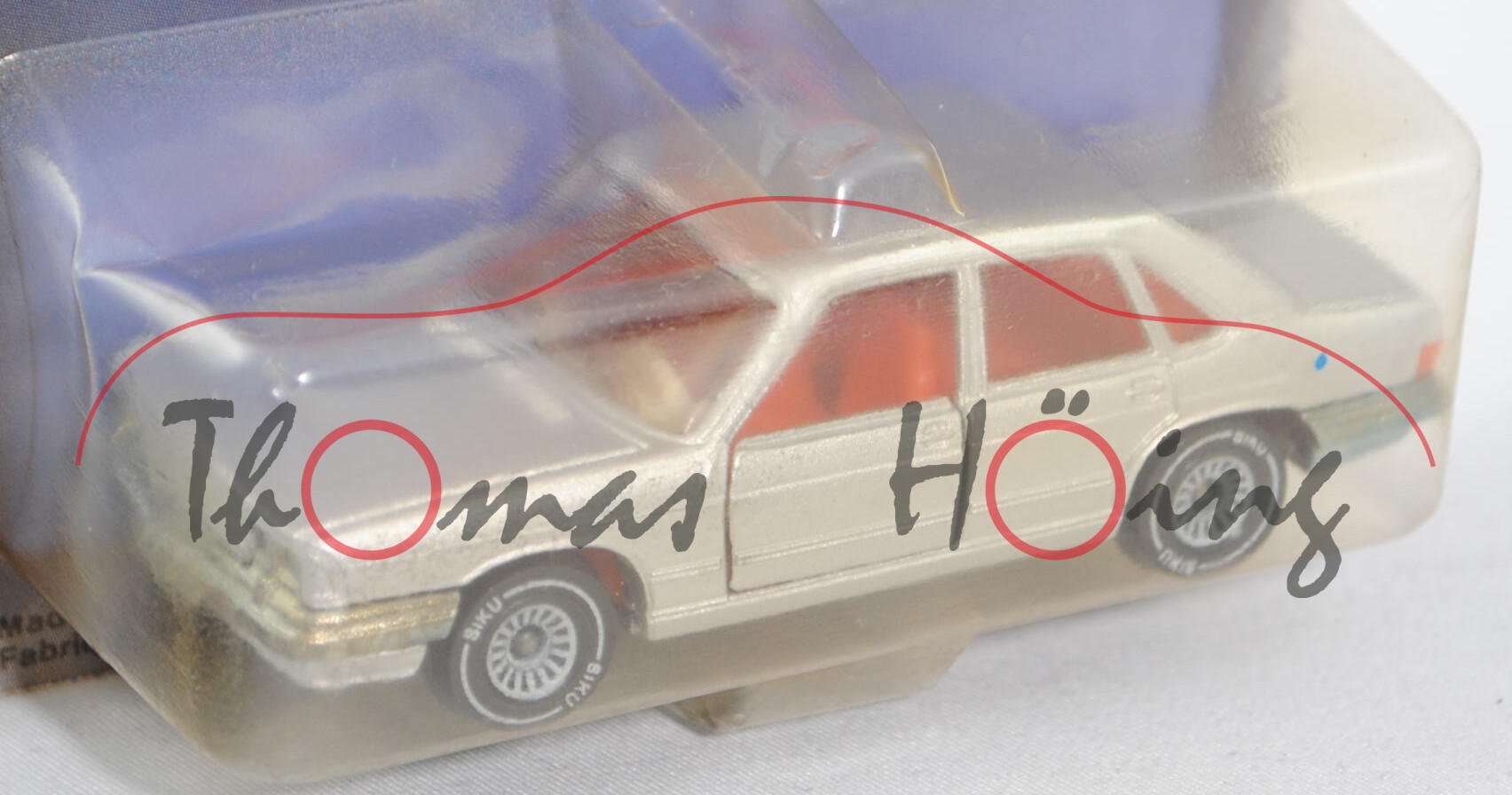 00003 Audi 200 5T (C2, Typ 43, Modell 1980-1982), silbergraumetallic, innen rotorange, Lenkrad creme