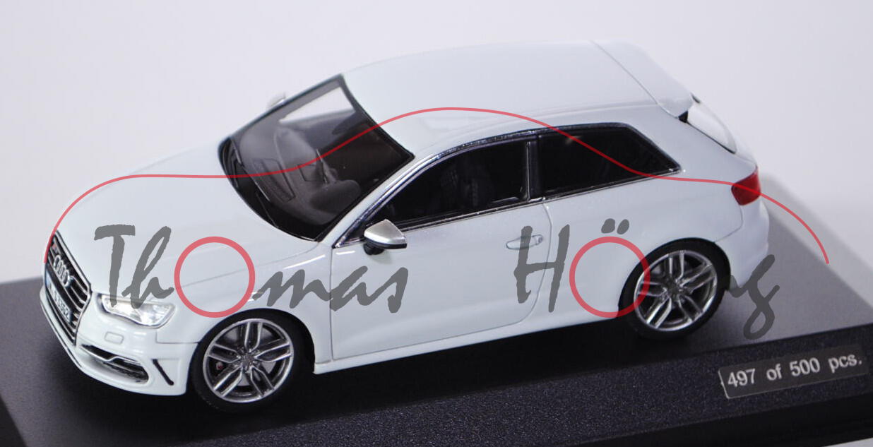 Audi S3 2-türig (Typ 8V), Modell 2013-, gletscherweiß, Minichamps, 1:43, Werbeschachtel (Limited Edi