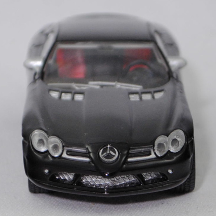 00402 Mercedes-Benz SLR McLaren (1. Generation, C 199, Modell 2004-2008), schwarz, blackline, Bpr. 1004, B25a / B25b silber, SIKU SUPER, 1:55, m (Limited Edition)