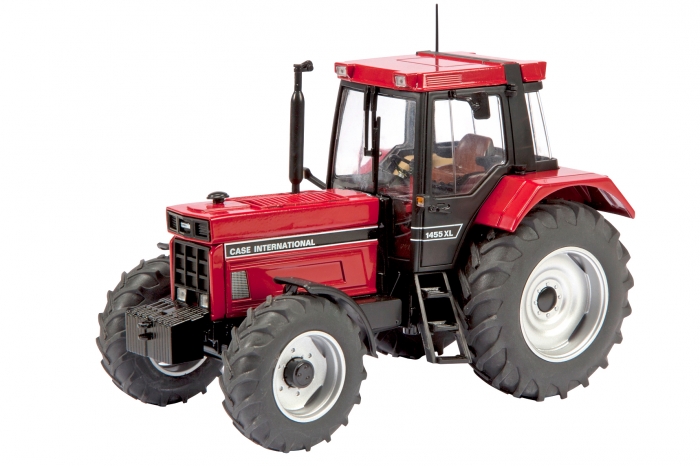 Case INTERNATIONAL IH 1455 XL, purpurrot/schwarz, Schuco, 1:32, mb