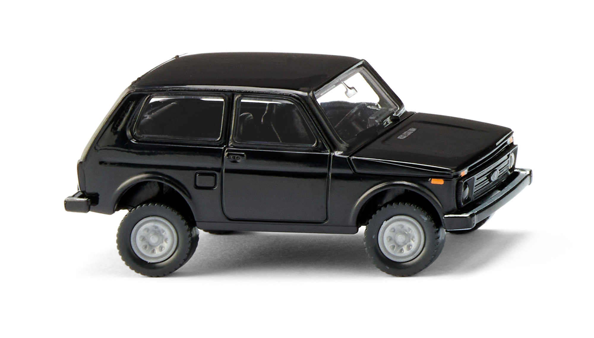 Lada Niva 4x4 1.7i (Typ WAS-21214, Facelift 1994, Modell 1995-2010), schwarz, Wiking, 1:87, mb