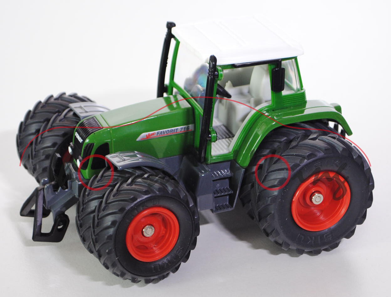 Fendt Favorit 716 Vario mit Doppelbereifung, laubgrün/blaugrau, L17P