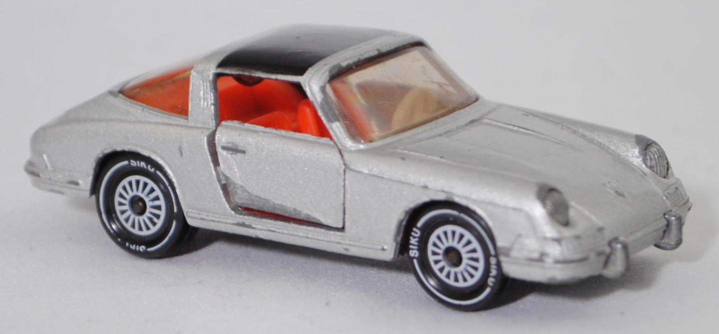 00009 Porsche 911 E Targa (Modell 1968-1969), silbergraumetallic, innen rotorange, Lenkrad cremeweiß, W-Germ, Verglasung rauch, R11 glatt, SIKU SUPER, 1:60, vsc
