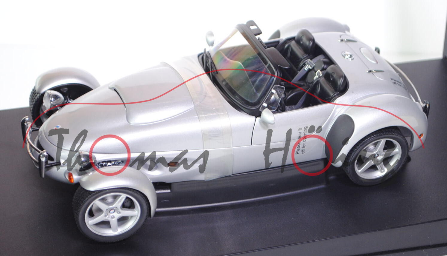 Panoz AIV Roadster, Modell 1996-1999, silber, AUTOart, 1:18, mb