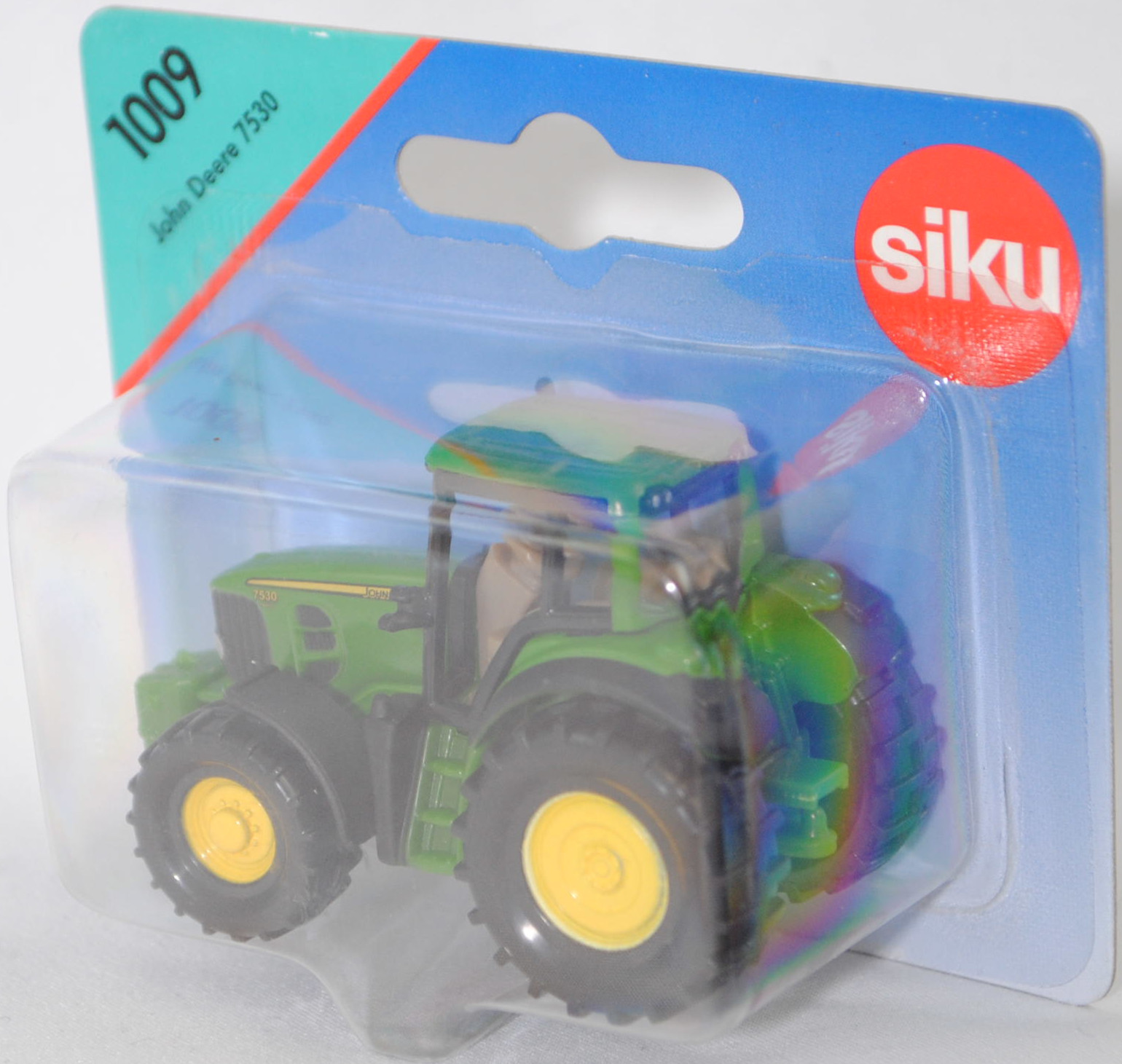00000 John Deere 7530 Premium (1. Generation, Vorfacelift, Modell 2007-2009) Traktor, smaragdgrün, Bpr. 1009 vor der rechten Hinterreifen, SIKU SUPER, 1:74, P29a