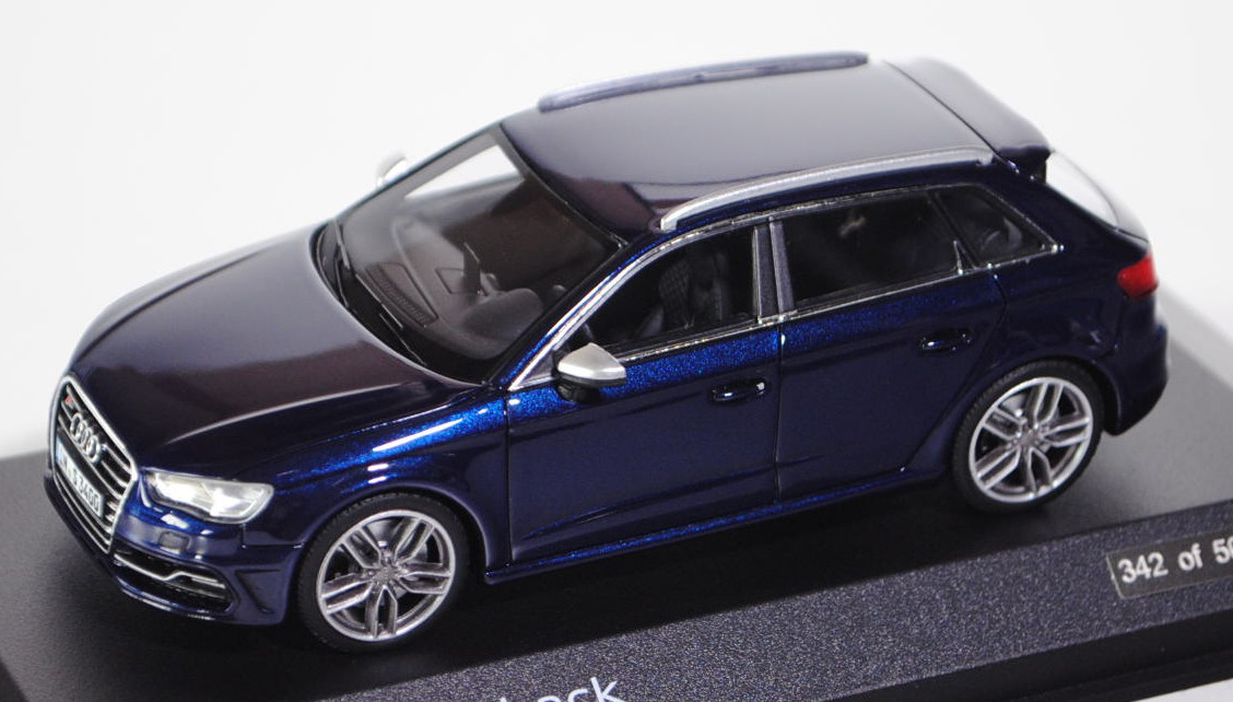 Audi S3 Sportback (Typ 8VA), Modell 2013-, estorilblau, Minichamps, 1:43, Werbeschachtel (Limited Ed