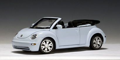 VW New Beetle Cabriolet (Typ 1Y), Modell 2003-2005, aquariusblau, AUTOart, 1:18, mb