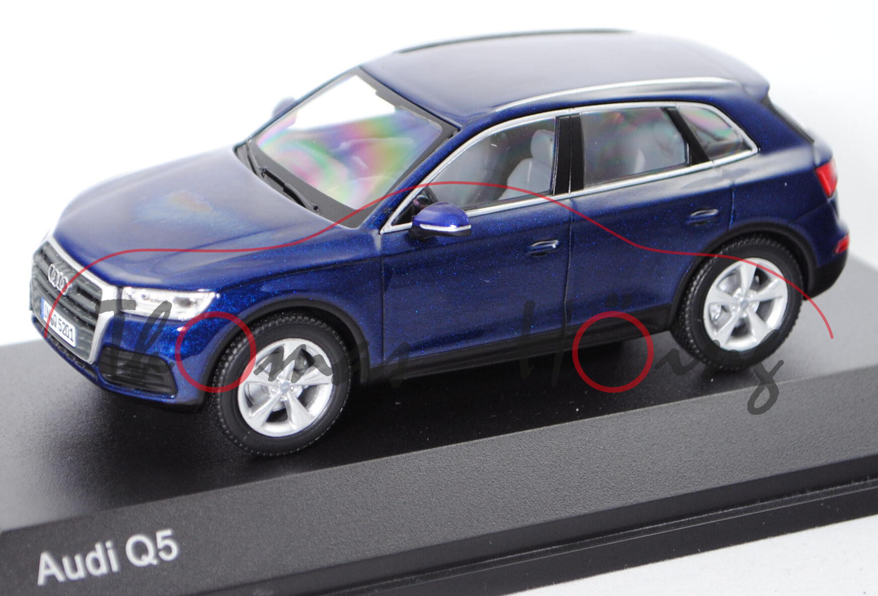 Audi Q5 (2. Generation, Modell 2017-), navarrablau, iScale, 1:43, Werbeschachtel 